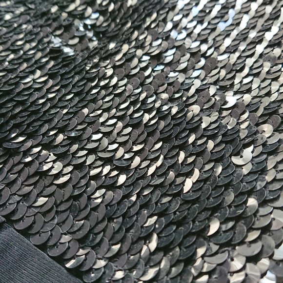 Black Sequin flare top (Urban Behavior) M - Picture 2 of 4